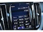 Volvo XC60 2.0 Recharge T6 AWD Business Pro | Pano-dak | Trekhaak | Camera |