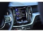 Volvo XC60 2.0 Recharge T6 AWD Business Pro | Pano-dak | Trekhaak | Camera |