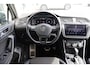 Volkswagen Tiguan Allspace 2.0 TDI 150pk DSG Highline Business R-line 7p. | Panoramadak | Navigatie | PDC | Stoelverwarming