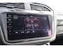 Volkswagen Tiguan Allspace 2.0 TDI 150pk DSG Highline Business R-line 7p. | Panoramadak | Navigatie | PDC | Stoelverwarming