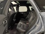 Volvo XC60 2.0 B5 R-Design / Massage / 360 camera / Luchtvering / Trekhaak / Harman&Kardon