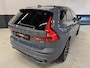 Volvo XC60 2.0 B5 R-Design / Massage / 360 camera / Luchtvering / Trekhaak / Harman&Kardon