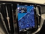 Volvo XC60 2.0 B5 R-Design / Massage / 360 camera / Luchtvering / Trekhaak / Harman&Kardon