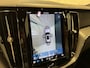 Volvo XC60 2.0 B5 R-Design / Massage / 360 camera / Luchtvering / Trekhaak / Harman&Kardon