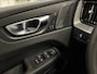 Volvo XC60 2.0 B5 R-Design / Massage / 360 camera / Luchtvering / Trekhaak / Harman&Kardon