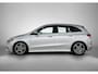 Mercedes-Benz B-klasse 180 Business Solution AMG | NAVIGATIE | CAMERA | SPORTSTOELEN | STOELVERWARMING | ELEKTRISCH BEDIENBARE ACHTERKLEP