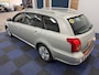 Toyota Avensis Wagon 1.8 VVTi Linea Terra / NAP / NETTE AUTO / RIJDT SCHAKELT GOED