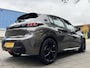 Peugeot 208 1.2 PureTech Pack - Navigatie / Apple CarPlay I Airco I LED I PDC I Sport velgen I Dealer onderhouden