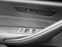 BMW 5-Serie Touring 530e M Sport PHEV 293pk Dealer O.H. | Panodak | Adaptive Cruise | 360 Camera | Harman / Kardon | Lederen Comfortzetels Memory & Verwarmd | Adaptive LED | Apple Carplay | Blis | Sfeerverlichting | Navigatie | DAB | Plug In Hybrid |