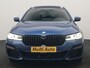 BMW 5-Serie Touring 530e M Sport PHEV 293pk Dealer O.H. | Panodak | Adaptive Cruise | 360 Camera | Harman / Kardon | Lederen Comfortzetels Memory & Verwarmd | Adaptive LED | Apple Carplay | Blis | Sfeerverlichting | Navigatie | DAB | Plug In Hybrid |