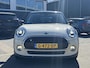 MINI Cooper Mini 1.5 Pepper VAN: 19.400,- VOOR: 17.877,- UW LENTEVOORDEEL: 1.523,- euro SUPER COMPLEET|LED|  STOELVERWARMING| APPLE CARPLAY| PARKEERSENSOREN VOOR + ACHTER| NET ONDERHOUD GEHAD, RIJKLAAR INCL. 12 MND BOVAG GARANTIE|