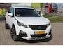 Peugeot 3008 1.2 PureTech Blue Lease Premium carplay trekhaak leder