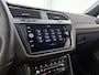 Volkswagen Tiguan 1.4 TSI eHybrid R-Line Business+ | Trekhaak | Navigatie | Camera | Airco | Cruise control | 20 Inch Zwarte Velgen |