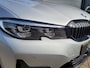 BMW 3-Serie 330e Business Edition Plus Sportline | Harman Kardon | Stoelverwarming | Digital Dashboard | Led