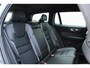 Volvo V60 T6 Plug-in hybrid AWD Plus Dark | Trekhaak | All-Season Banden | Harman/Kardon Premium Geluidssysteem | Adaptieve Cruise Control | Pilot Assist | Elektrische Achterklep | Keyless Entry | Elektrisch Verwarmbare Voorruit |Stuurverwarming | Stoelverwarming Voor- en Achter | Nappa Leder/Open Grid Textiel Bekleding | 18 Inch Lichtmetalen Velgen