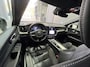 Volvo XC60 T8 Plug-in hybrid Plus Black Edition | Trekhaak | Panoramadak | Stoel+Stuurverwarming | 21 Inch | Keyless