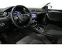 Skoda Superb Combi 1.4 TSI iV Business Edition / Elektr. verstelbare voorstoelen (links met memory) / Canton Sound System / Stoelverwarming voor & achter / Stuurwiel verwarming / Apple Carplay - Android Auto / Trekhaak (zwenkbaar) / Achteruitrijcamera / Dodehoek detectie / 18'' LMV