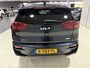Kia Niro EV e-Niro ExecutiveLine 64 kWh Stoel en Stuur verwarming, Schuif kantel dak, Apple Carplay/Android Auto.
