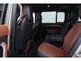 Land Rover Defender 110 Octa 4.4 P635 Octa | Head-Up | Meridian Surround | ClearSight | ACC | 22 Inch | Panoramadak