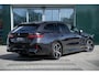 BMW 5-Serie Touring 550e xDrive | M Sportpakket Pro | Driving Assistant Professional | Panoramadak | Innovation Pack | Trekhaak | Bowers & Wilkins Surround Sound System | Parking Assistant Professional | Stoelventilatie |