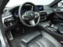 BMW 5-Serie Touring 530i xDrive M-Sportpakket / Panoramadak / Trekhaak / Head-up / Harman-Kardon / Alu wielen 19 inch