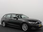BMW 3-Serie Touring 330e Business Edition Plus SPORTSTOELEN / FULL LED / SOH 89% / CARPLAY / DAB+ / CREME LEDER / STOELVERW / ELEK KOFFERKLEP / NL-AUTO