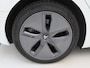 Tesla Model 3 Standard RWD Plus [ TREKHAAK+LFP-ACCU+AUTOPILOT+60 kWh+PREMIUM AUDIO ]