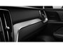 Volvo V60 2.0 T6 Plug-in hybrid AWD Ultra Dark | Sportstoelen | Schuif-/Kanteldak | Full-LED | Adaptieve Cruise Control | Head-Up Display | Stoelverwarming Voor en Achter | 19" | Getint Glas | Harman Kardon Audio | BLIS |