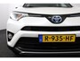 Toyota RAV4 2.5 Hybrid Executive | elektrisch bedienbare achterklep | Navigatie | leder bekleding |