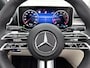 Mercedes-Benz CLE Cabriolet 180 AMG Line | Premium pakket | Winterpakket | Windschut | Stoelventilatie/- verwarming | Sierdelen lindehout | Middenconsole kunststof FIM met zwarte stippen |
