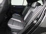 Volkswagen Golf 1.5 eHybrid GTE 272 PK | Automaat | Plug-In | Panorama Dak | Volledig Leder | Sport Pakket | Trekhaak | 18 Inch Catania Velgen | LED Matrix Koplampen | Navigatie | Digital Cockpit Pro | Stoelverwarming | Stuurwielverwarming | 360 Camera | Side Assist | Head-Updisplay