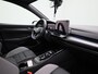 Volkswagen Golf 1.5 eHybrid GTE 272 PK | Automaat | Plug-In | Panorama Dak | Volledig Leder | Sport Pakket | Trekhaak | 18 Inch Catania Velgen | LED Matrix Koplampen | Navigatie | Digital Cockpit Pro | Stoelverwarming | Stuurwielverwarming | 360 Camera | Side Assist | Head-Updisplay