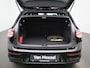Volkswagen Golf 1.5 eHybrid GTE 272 PK | Automaat | Plug-In | Panorama Dak | Volledig Leder | Sport Pakket | Trekhaak | 18 Inch Catania Velgen | LED Matrix Koplampen | Navigatie | Digital Cockpit Pro | Stoelverwarming | Stuurwielverwarming | 360 Camera | Side Assist | Head-Updisplay