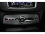 Volvo XC90 2.0 T8 Recharge AWD Ultimate Dark | LUCHTVERING | PANORAMADAK | ACHTERBANKVERWARMING | BOWER & WILKINS | HEAD UP | 360 CAMRA | TREKHAAK | 22"