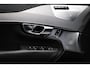 Volvo XC90 2.0 T8 Recharge AWD Ultimate Dark | LUCHTVERING | PANORAMADAK | ACHTERBANKVERWARMING | BOWER & WILKINS | HEAD UP | 360 CAMRA | TREKHAAK | 22"