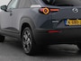 Mazda MX-30 e-SkyActiv 145 First Edition 36 kWh | CAMERA | ADAPTIVE | HUD | STOELVERWARMING