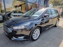 Ford Focus Wagon 1.0 Titanium | Nw model | Distr. nieuw | 100% Dealer onderhouden | Topstaat!