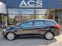 Ford Focus Wagon 1.0 Titanium | Nw model | Distr. nieuw | 100% Dealer onderhouden | Topstaat!