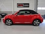 Volkswagen Beetle Cabriolet 1.2 TSI Design BMT Airco-ecc Fender Extra meters NL-auto Navigatie PDC NAP Elektrische kap 18 inch Twister velgen Nieuwe remmen achter boekjes aanwezig