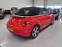 Volkswagen Beetle Cabriolet 1.2 TSI Design BMT Airco-ecc Fender Extra meters NL-auto Navigatie PDC NAP Elektrische kap 18 inch Twister velgen Nieuwe remmen achter boekjes aanwezig