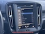 Volvo XC40 1.5 T2 Momentum Core TREKHAAK / STUUR+STOELVERWARMING / CARPLAY / CRUISE