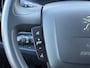 Peugeot Boxer 2.2 HDI 140PK Bakwagen Laadklep / Zijdeur / Clima / Camera / Carplay