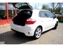 Toyota Auris 1.8 Full Hybrid Dynamic Business Aut. Navi|Clima|LMV