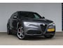 Alfa Romeo Stelvio 2.0 T AWD Sprint | Panoramadak | Ledere bekleding | Trekhaak | Cruise control adaptief | Camera | Sportstoelen |