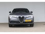 Alfa Romeo Stelvio 2.0 T AWD Sprint | Panoramadak | Ledere bekleding | Trekhaak | Cruise control adaptief | Camera | Sportstoelen |