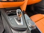BMW 3-Serie 320i Luxury Edition| M-Stuur | Leder | CarPlay | Schuifdak