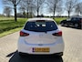 Mazda 2 1.5 Skyactiv-G Luxury | AUTOMAAT | AIRCO | CARPLAY | CRUISE | LANE ASSIST | NAVI | PDC ACHTER | STOELVERW.