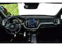 Volvo XC60 2.0 T8 Twin Engine AWD R-Design | Pano-dak | Trekhaak | Camera |