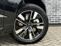 Volvo XC60 2.0 T6 Plug-in hybrid AWD Essential | Gratis Trekhaak | Adaptieve Cruise Control | Park assist | Getint Glas | Leder | Driver assist | Stoel- /  stuurwielverwarming | All Season banden |