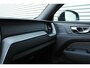 Volvo XC60 T6 Plug-in hybrid AWD Plus Black Edition | | Panoramadak | Verwarmbare voorstoelen+achterbank | 360 graden camera | Adaptieve cruise control | Premium audio by Harman Kardon | Elektrische achterklep |